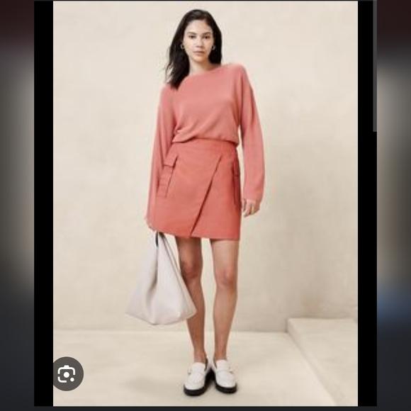 NWOT Banana Republic Factory wrap mini skirt in pink amaretti size 6 - Picture 2 of 6